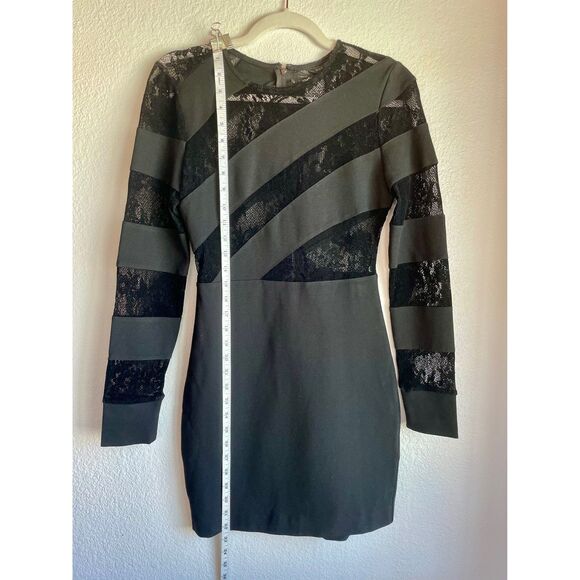 NWT Guess Frederikke Spliced Long Sleeve Dress w Peekaboo Lace in Black Size S - Picture 13 of 15